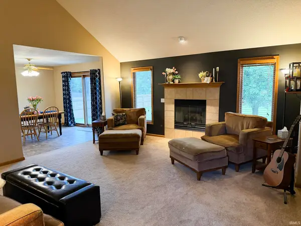 9418 Greyhawk Drive, Fort Wayne, IN 46835