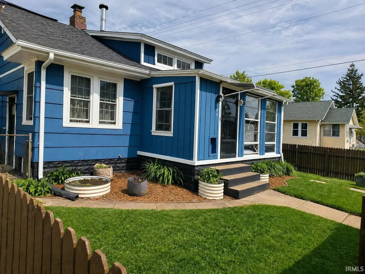 944 Oakland Street, South Bend, IN 46615 - #1