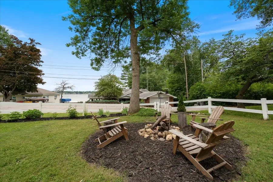 648 N Center Street, North Webster, IN 46555 - #2