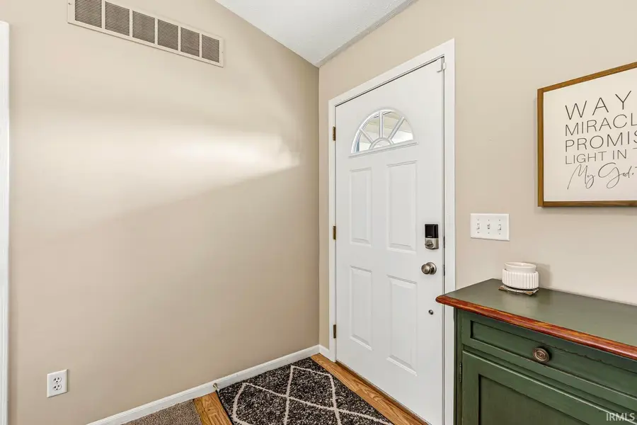 18123 Montgomry Lane, Goshen, IN 46528 - #2