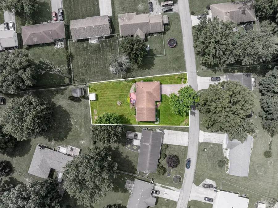 2106 N Cameron Road, Muncie, IN 47304 - #3