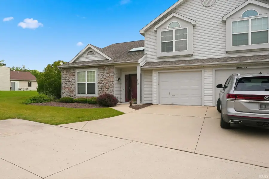 5521 Thornbriar Lane, Fort Wayne, IN 46835 - #3