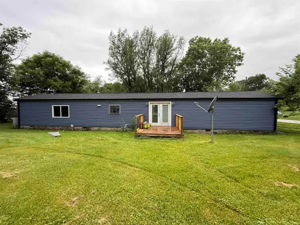 401 S 18th Street, Petersburg, IN 47567