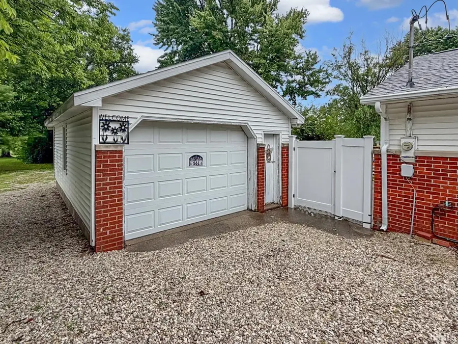 561 S State Road 57, Oakland City, IN 47660 - #3