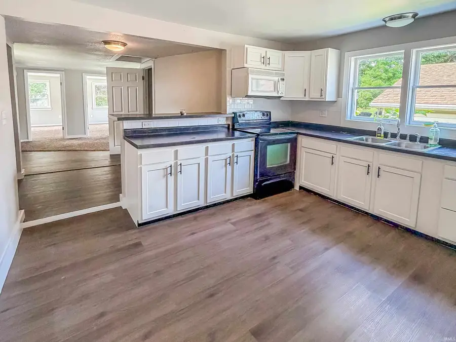 1165 London Street, Huntington, IN 46750 - #3