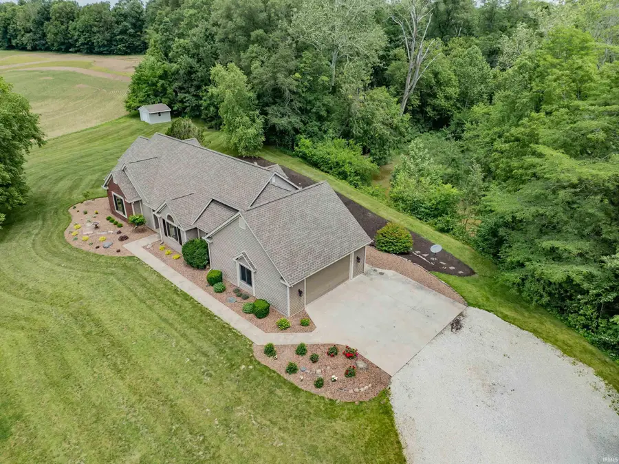 7565 N Clear Creek Road, Huntington, IN 46750 - #3