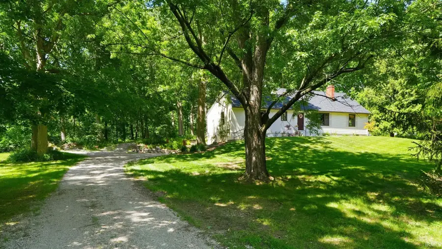 537 E Till Road, Fort Wayne, IN 46825 - #3