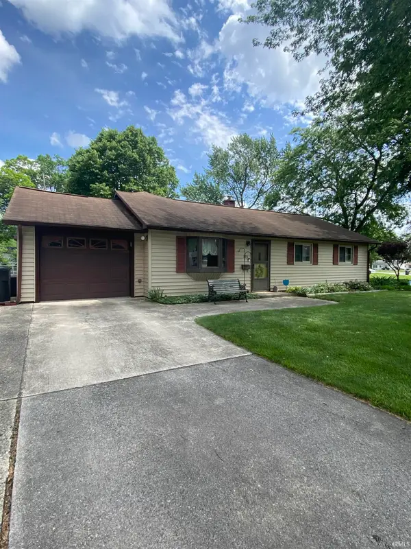 814 Elnora Drive, Fort Wayne, IN 46825
