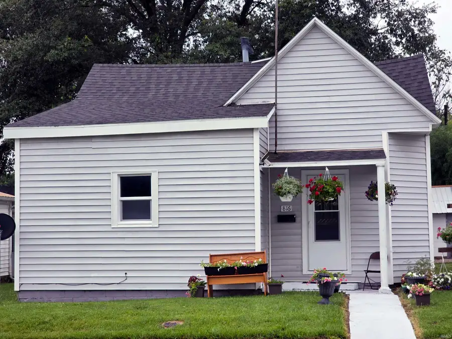 816 S Main Street, Bicknell, IN 47512 - #2
