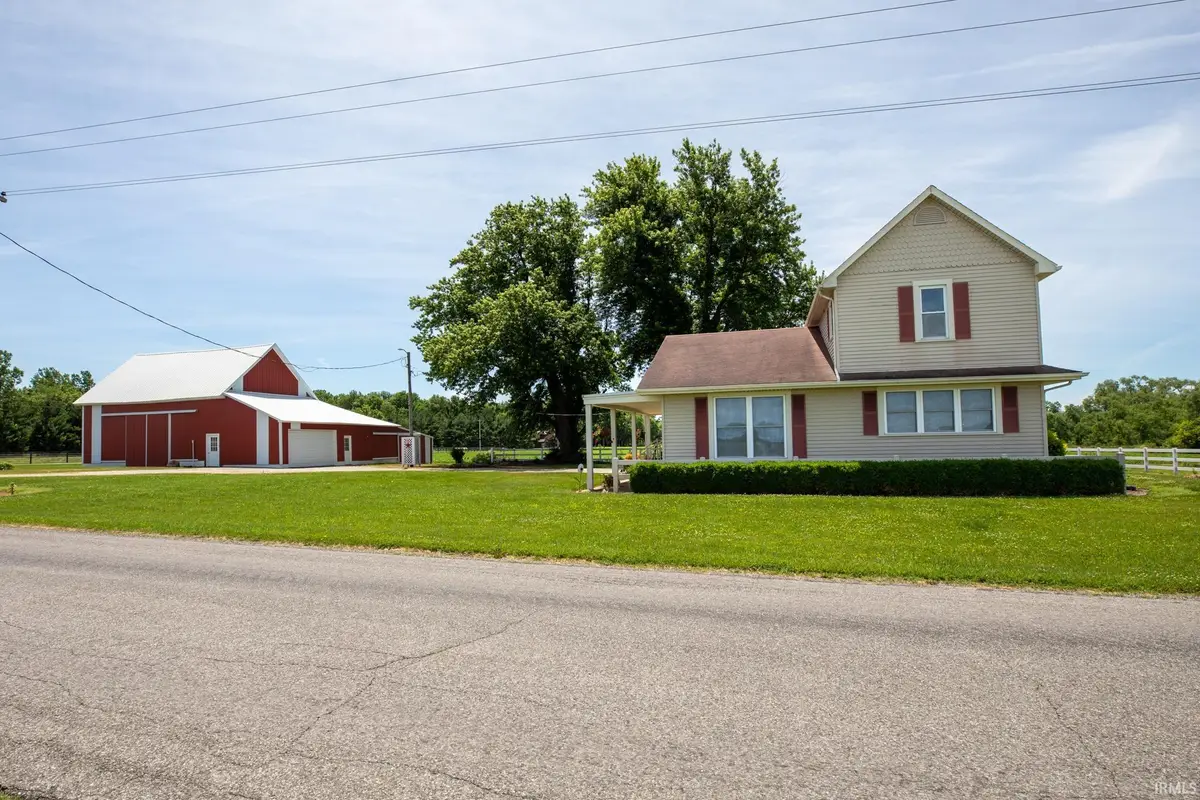 1027 12th Road, Bourbon, IN 46504 - #1