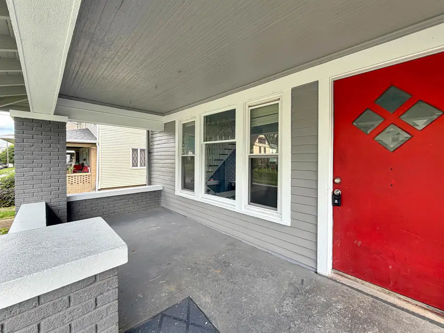 652 E Washington Street, Frankfort, IN 46041 - #3