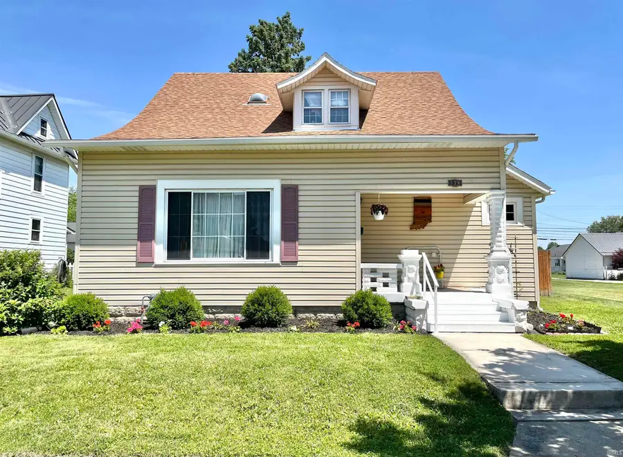 538 W Washington Street, Winchester, IN 47394 - #2