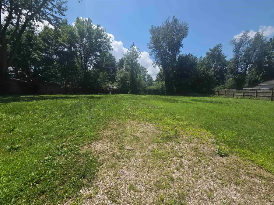 2615 Sweetser Avenue, Evansville, IN 47714 - #2