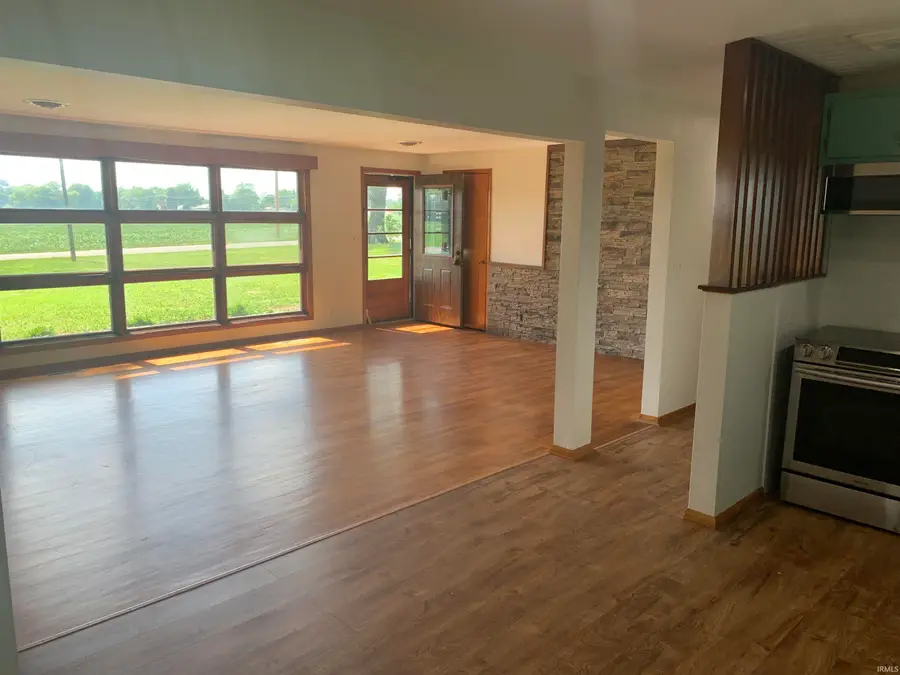 2390 N County Road 650 W, Yorktown, IN 47396 - #3