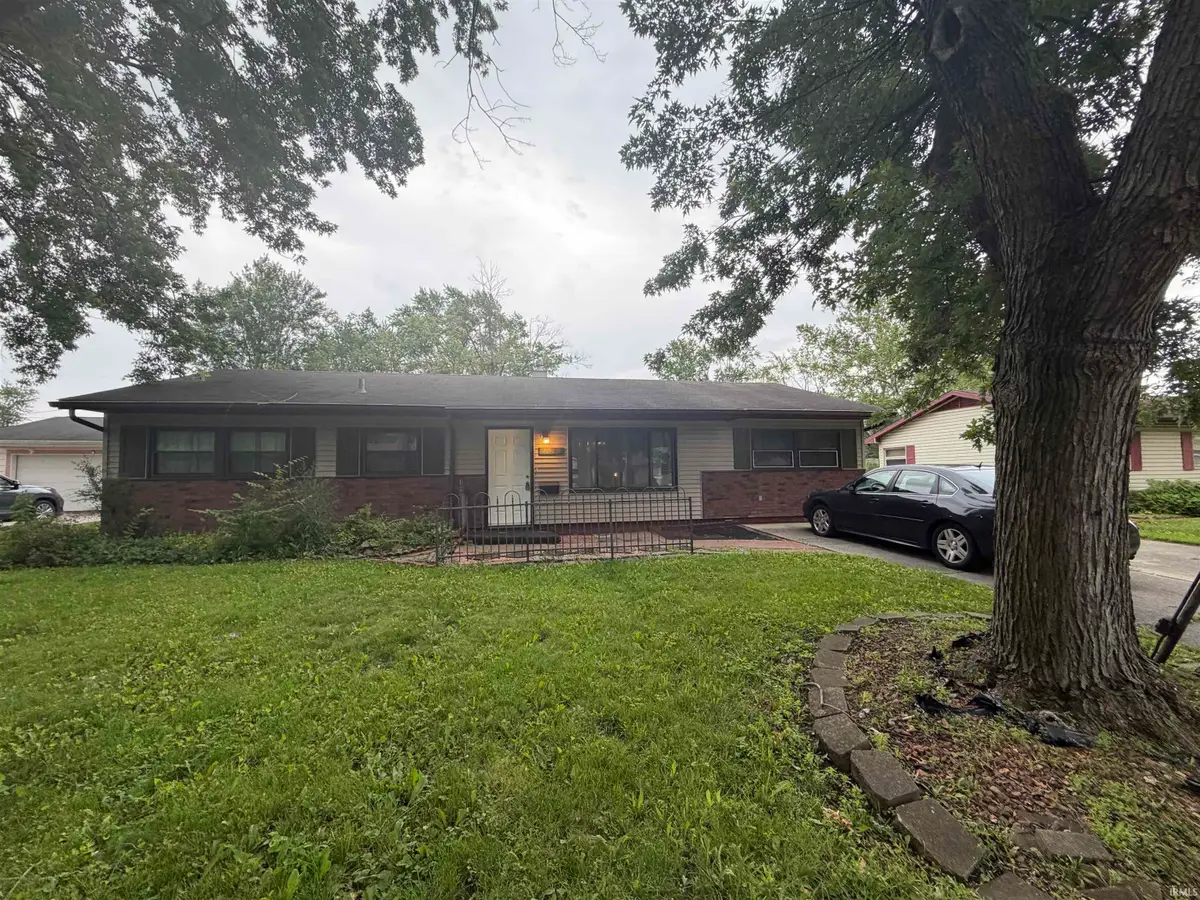 7315 Capri Drive, Fort Wayne, IN 46819 - #1
