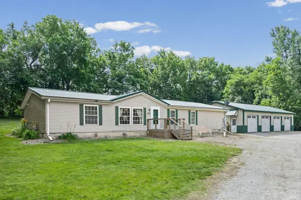261 E Zook Lane, Burlington, IN 46915