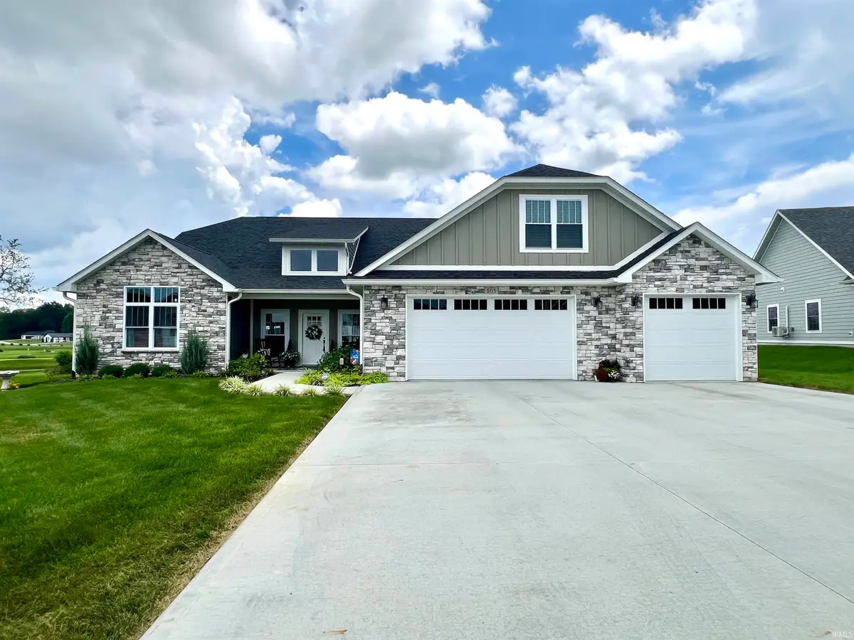 805 Spyglass Hill Drive, Bedford, IN 47421 - #1