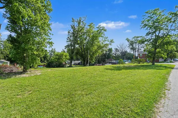 770 S April Drive, Cromwell, IN 46732