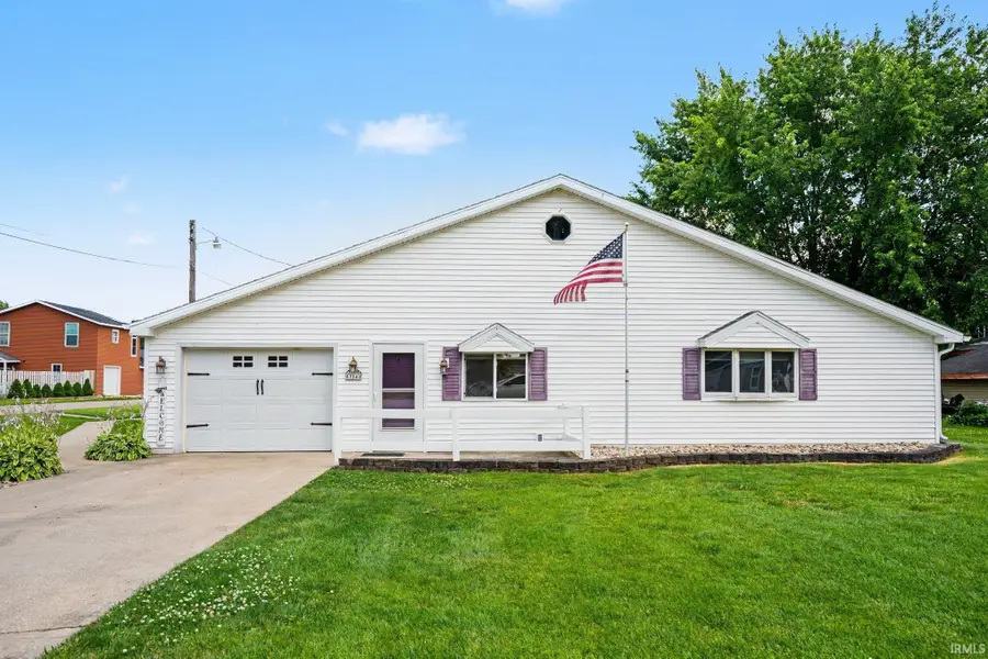 57148 Greenlawn Ave Avenue, Osceola, IN 46561 - #2