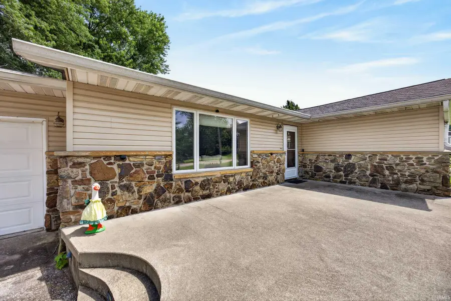 117 Robinhood Lane, Bedford, IN 47421 - #3