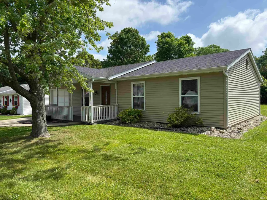 1017 Bellvue Drive, Kendallville, IN 46755 - #2