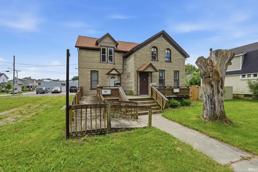 924 Saint Marys Avenue, Fort Wayne, IN 46808 - #2
