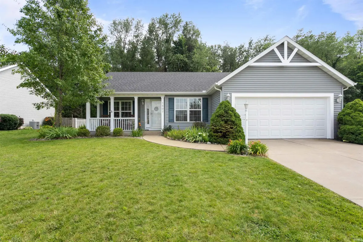 1507 Kingsman Way, Osceola, IN 46561 - #1