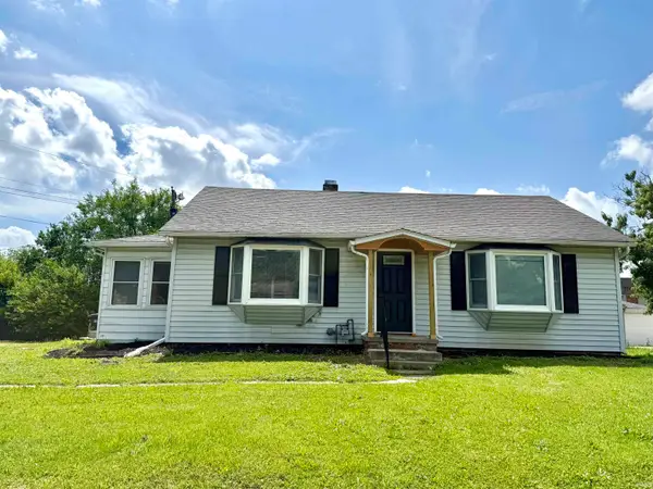 2001 N Hollywood Avenue, Muncie, IN 47304