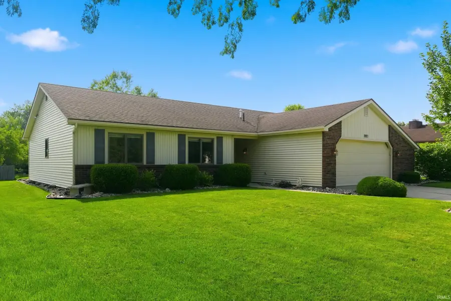 2921 Settlement Creek Run, Fort Wayne, IN 46804 - #2