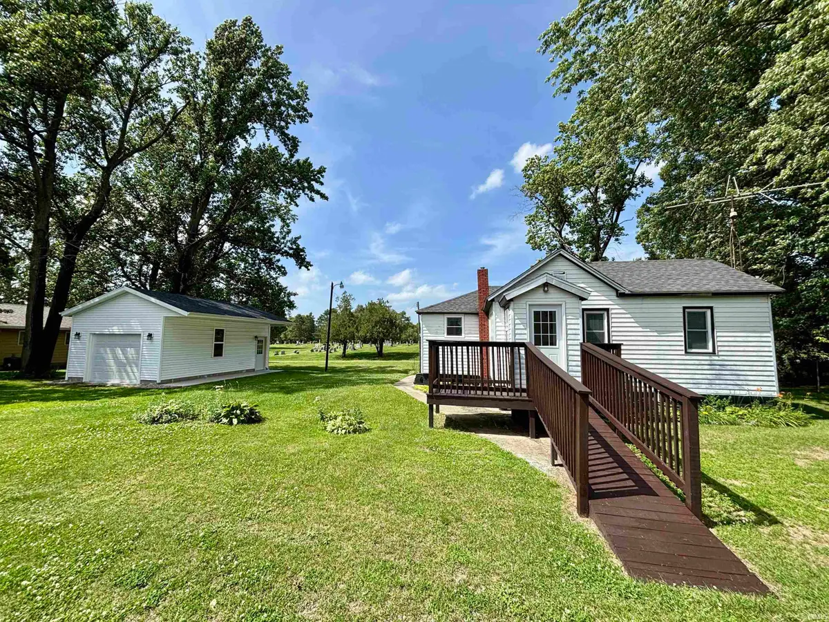 5688 W 665 N, Winamac, IN 46996 - #1