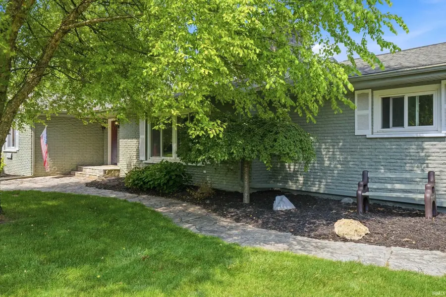 10817 E Rosewood Circle, Fort Wayne, IN 46845 - #2