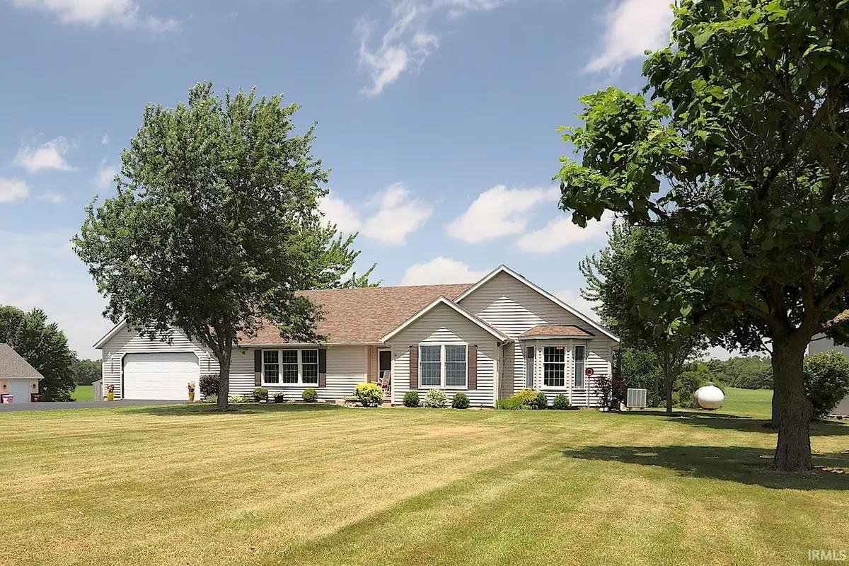 2712 E 400 N, Huntington, IN 46750 - #1