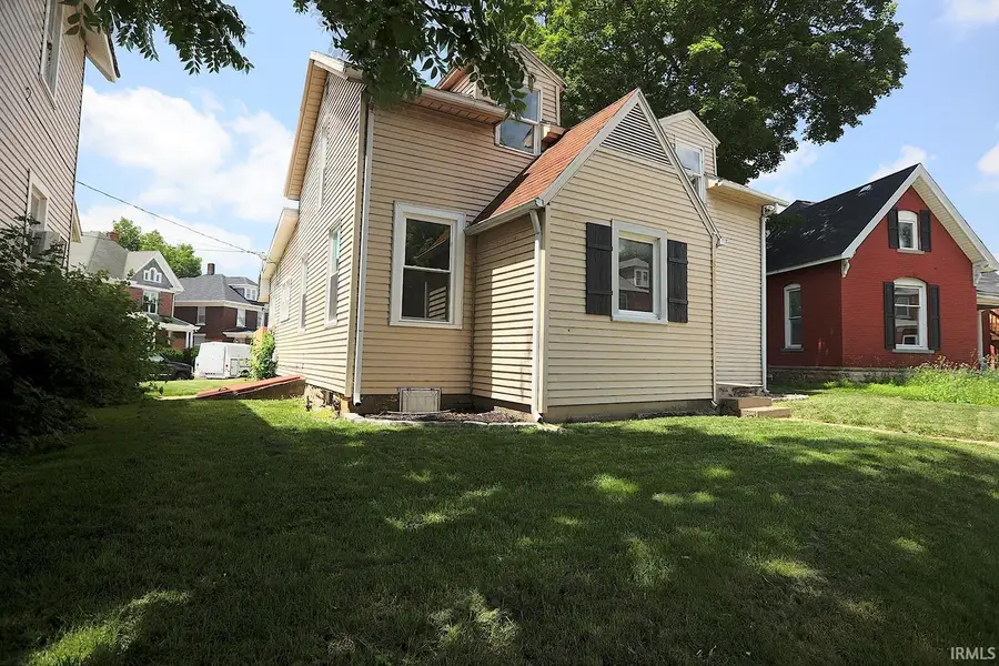 824 S Jefferson Street, Huntington, IN 46750 - #3