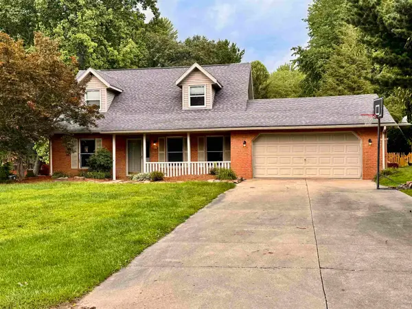 898 W Shepherds Lane, Santa Claus, IN 47579