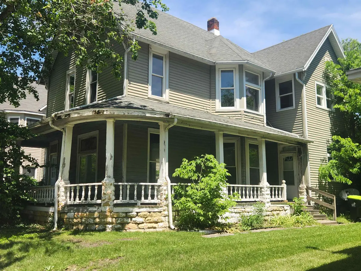 439 S Jefferson Street, Huntington, IN 46750 - #1