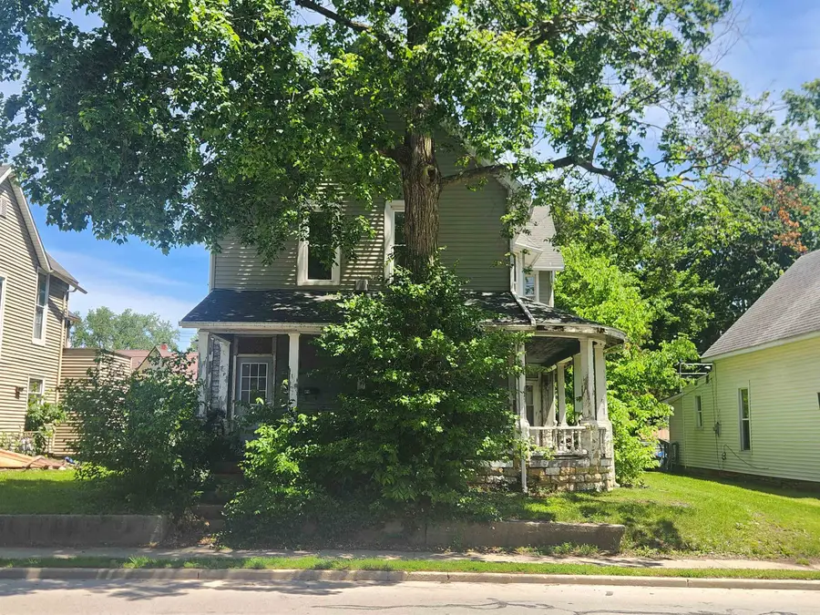 439 S Jefferson Street, Huntington, IN 46750 - #2