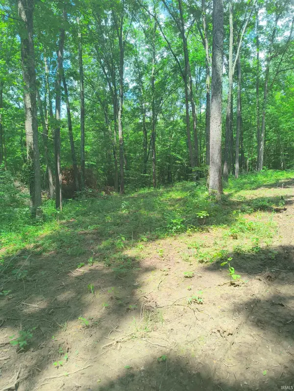 2500 S Coalmine Lot 2 Road, Bloomfield, IN 47424