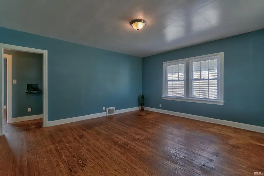 553 E Parkland Avenue, Evansville, IN 47711 - #2