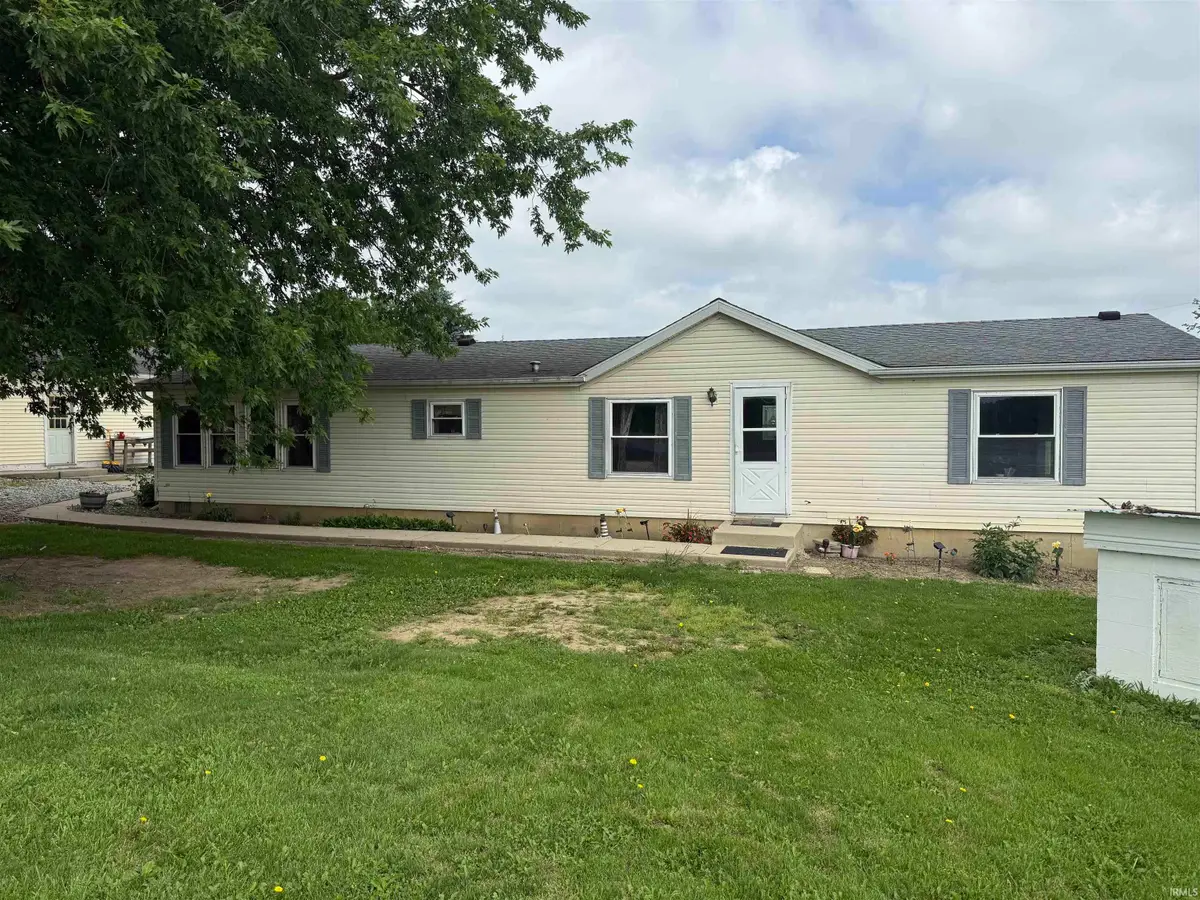 890 W Sheckler Road, Columbia City, IN 46725 - #1