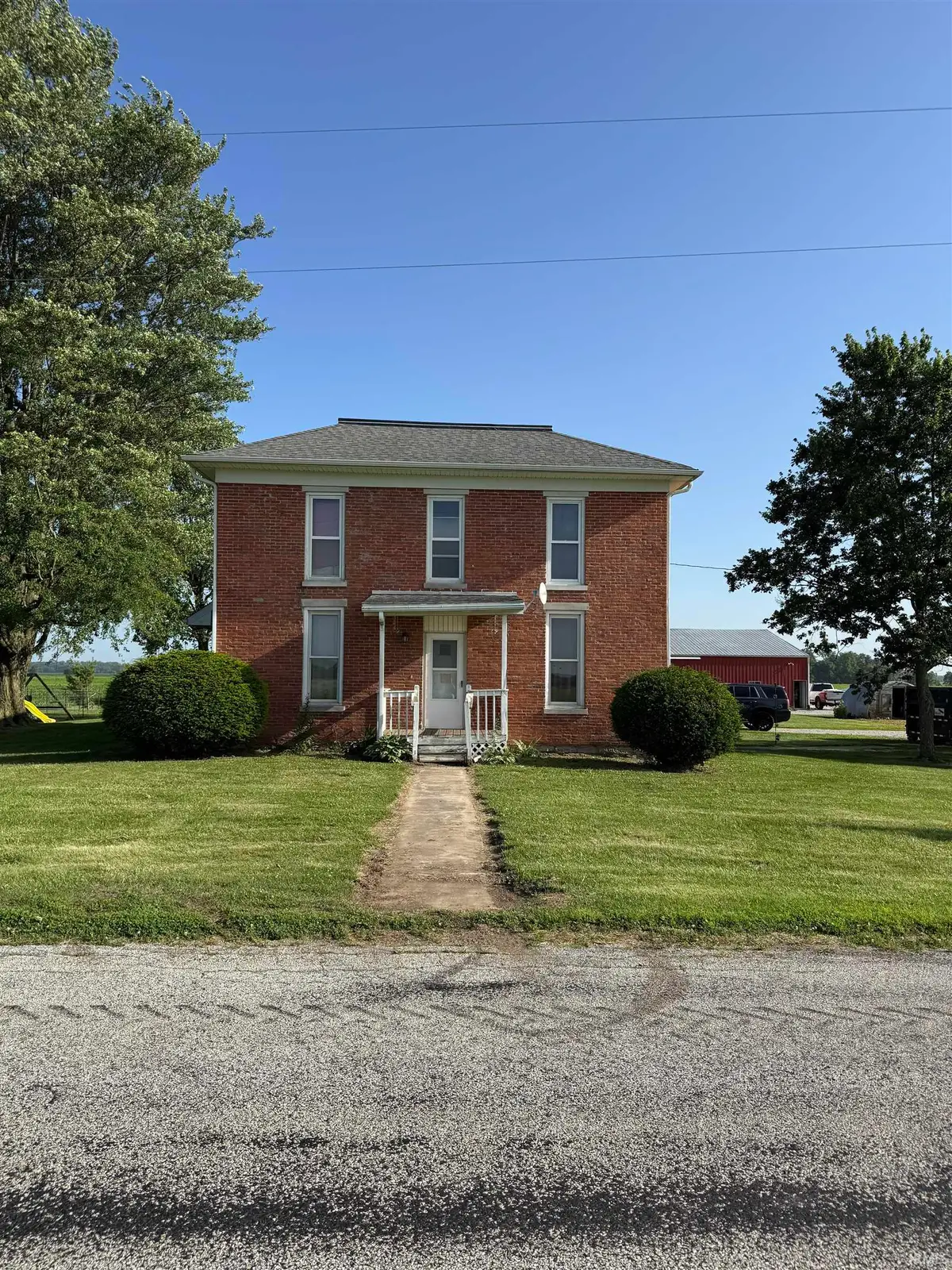 721 E 100 S, Huntington, IN 46750 - #1