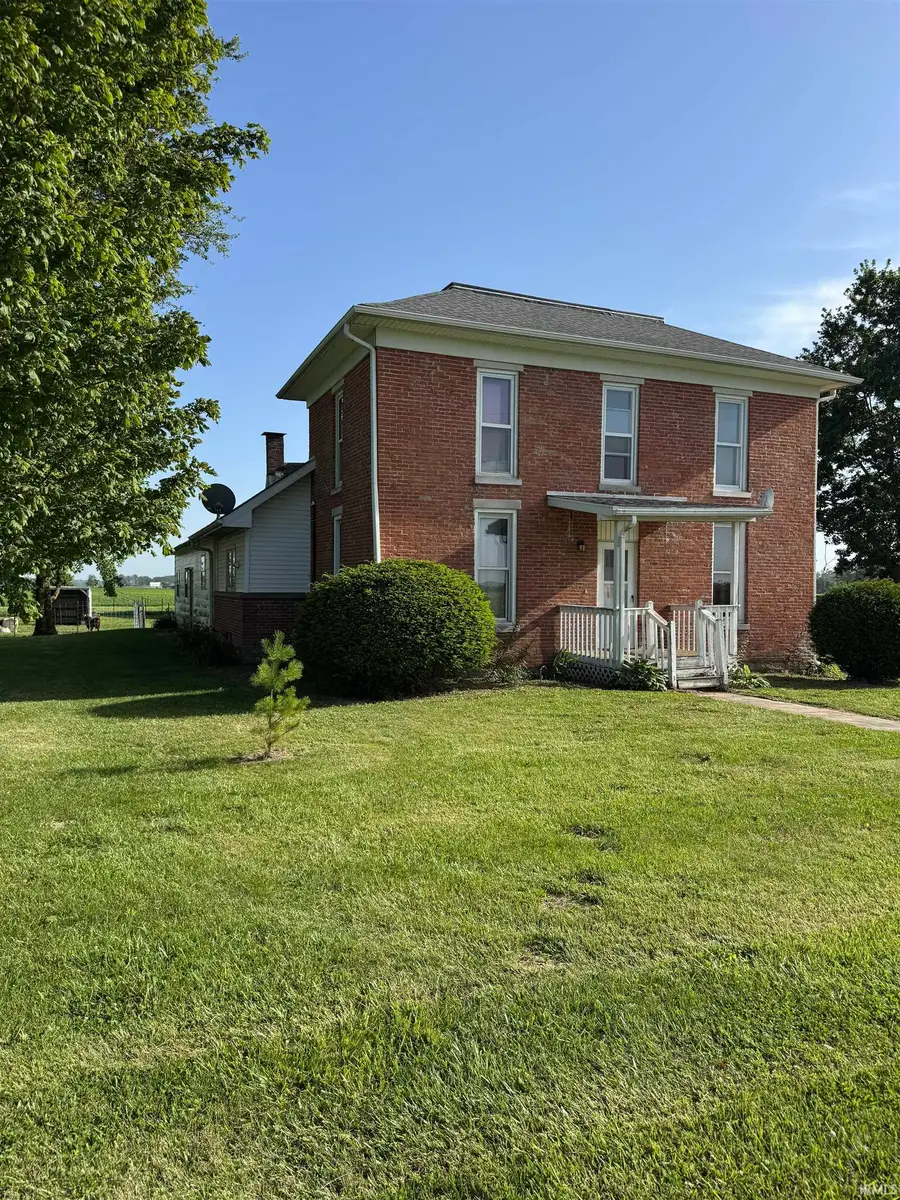 721 E 100 S, Huntington, IN 46750 - #2