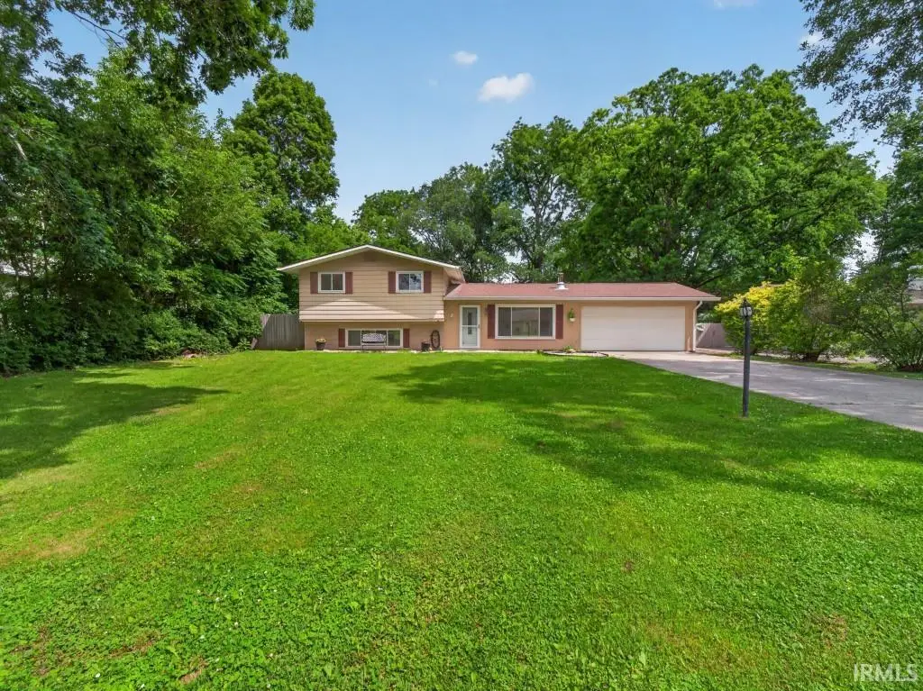 3728 Spruce Drive, Fort Wayne, IN 46809 - #1