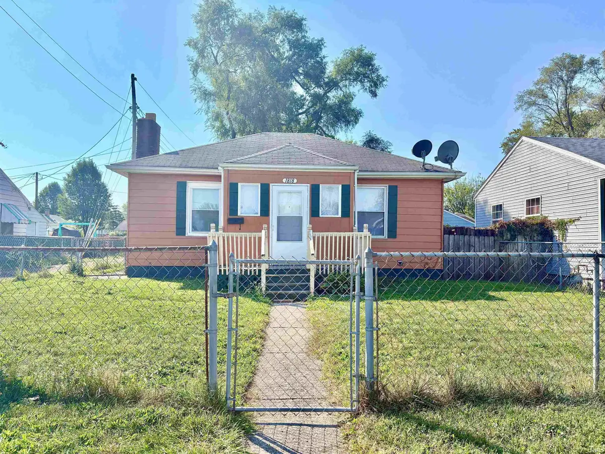 1818 W Indiana Avenue, South Bend, IN 46613 - #1