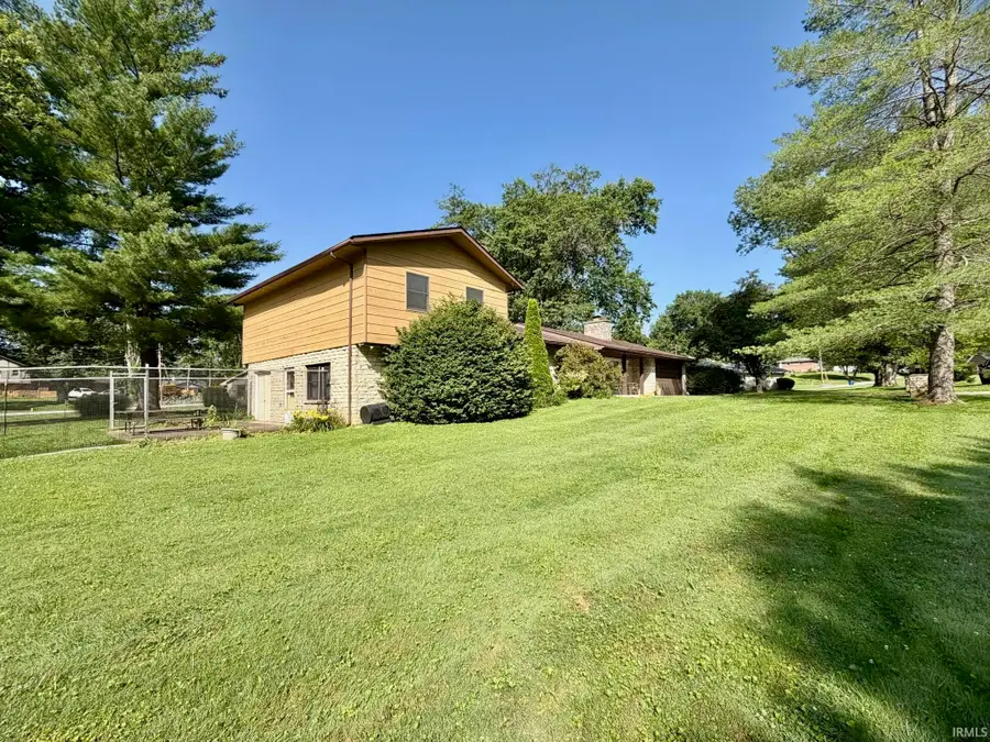 417 Sycamore Drive, Bedford, IN 47421 - #3