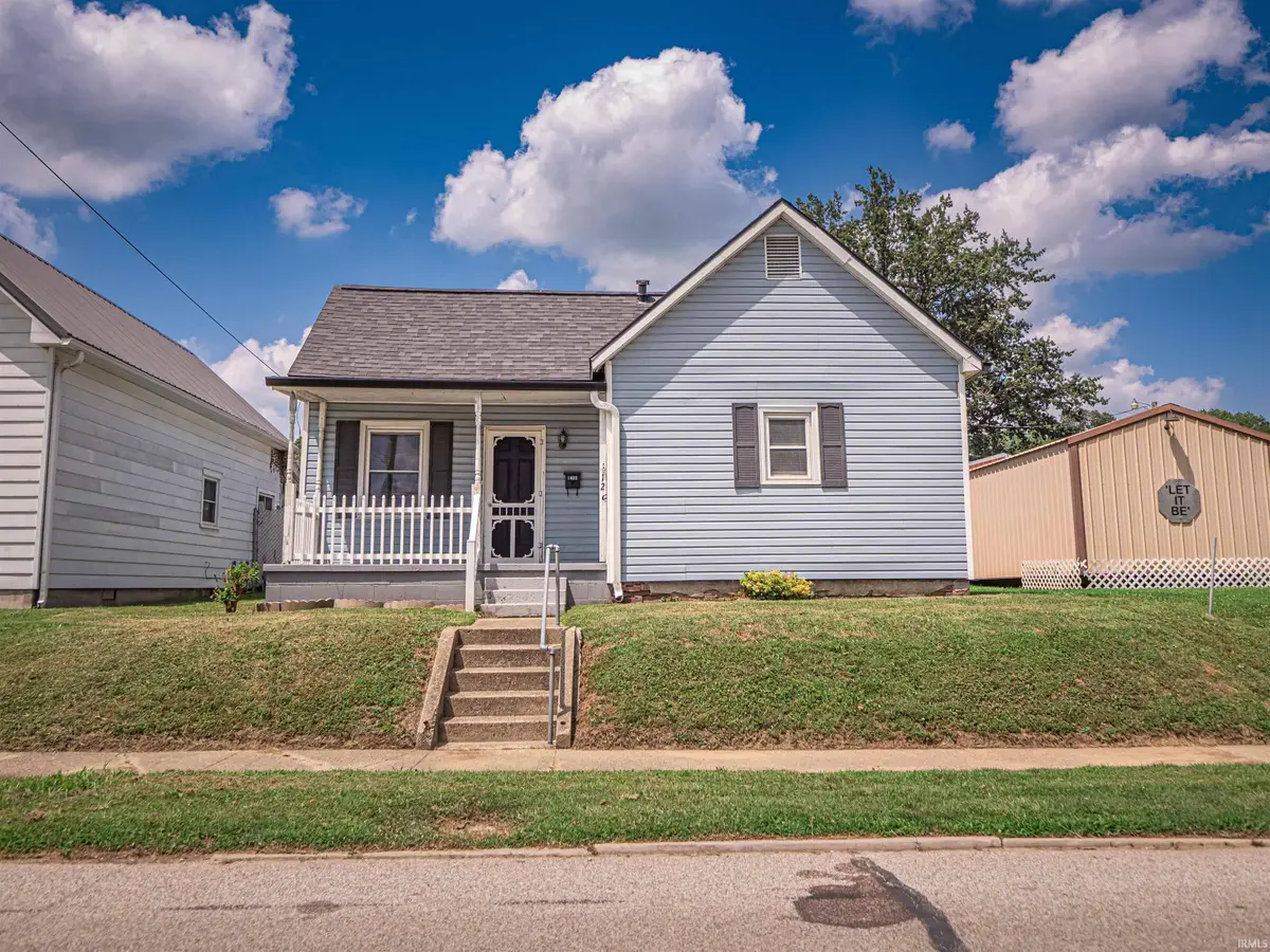 1206 E Walnut Street, Washington, IN 47501 - #1