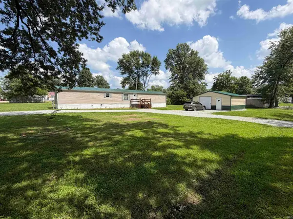 402 S Levy Street, Jasonville, IN 47438