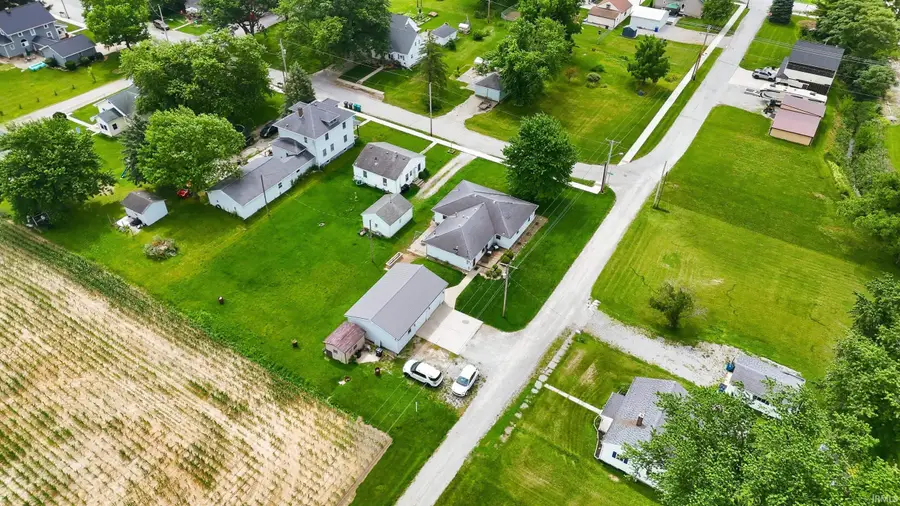 11405 Edgewater Avenue, Hoagland, IN 46745 - #3