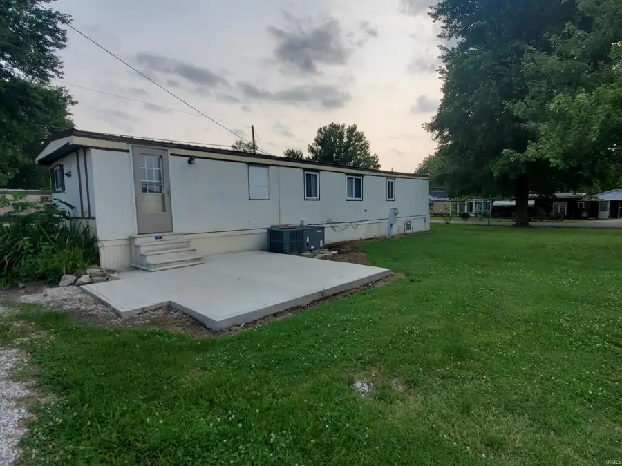128 S Kentucky Street, Jasonville, IN 47438 - #2