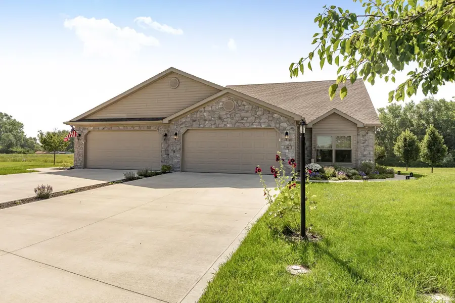 108 St Andrews Court, Hartford City, IN 47348 - #3