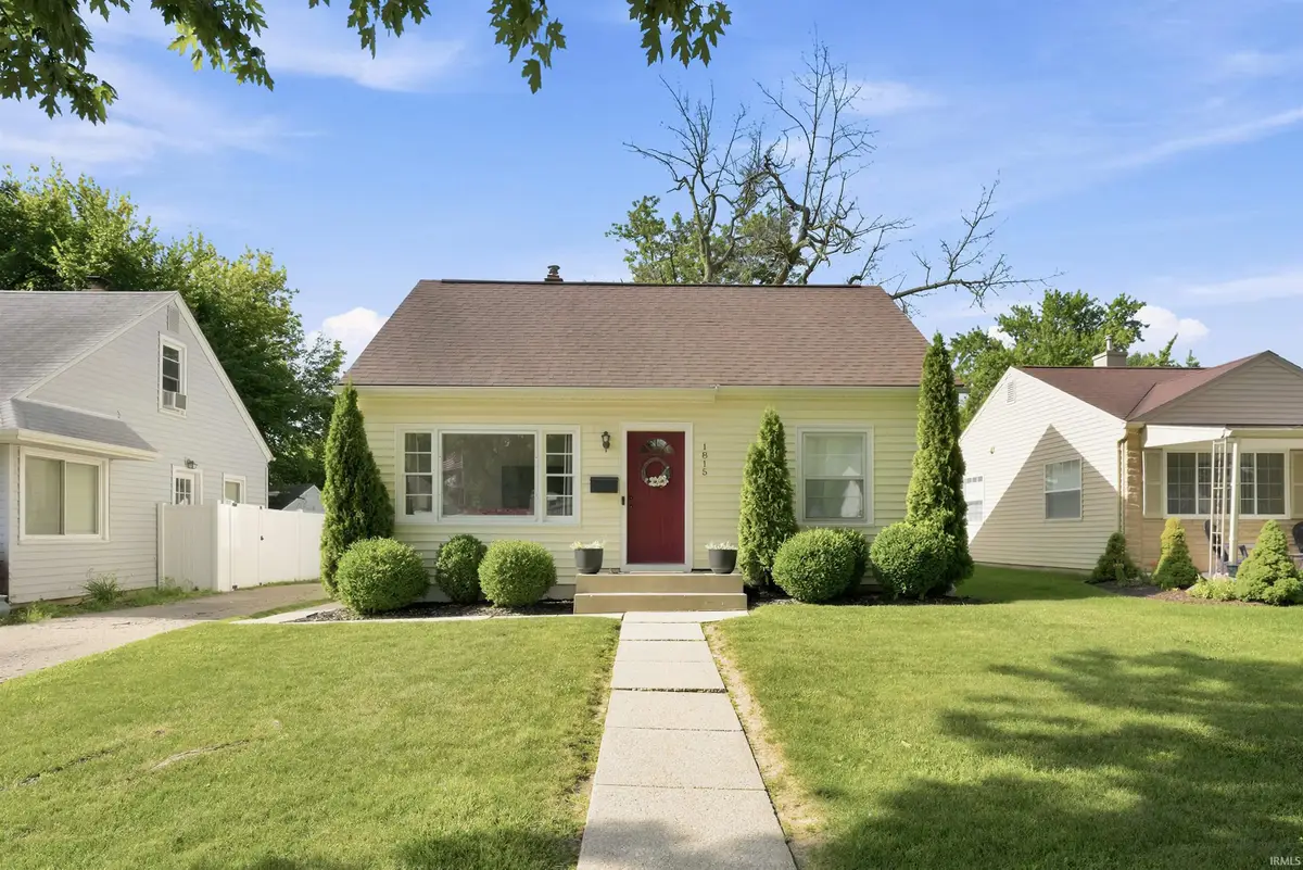 1815 Cherokee Road, Fort Wayne, IN 46808 - #1